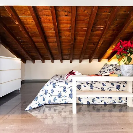 -malagasunapts- Private Terrace Apartment *